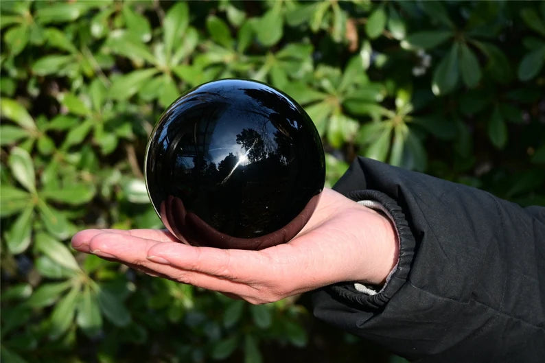 Obsidian Crystal Ball/Really Large Black Marble